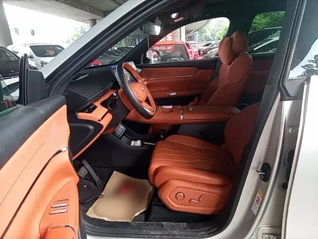 Changan Qiyuan Q07 — Фото автомобиля 14