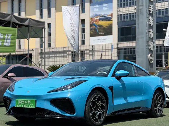 Фотография автомобиля — Hozon Neta GT