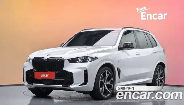 Фотография автомобиля — BMW X5 G05