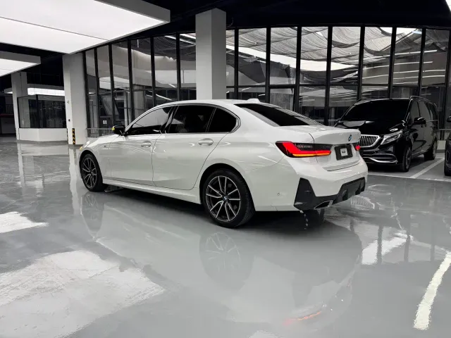 BMW BMW 3 Series 2023 325Li M Sport Package — Фото автомобиля 15