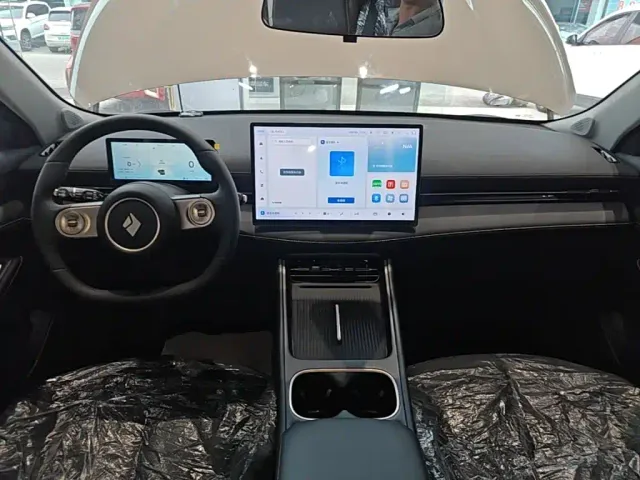 Baojun Yunhai — Фото автомобиля 9