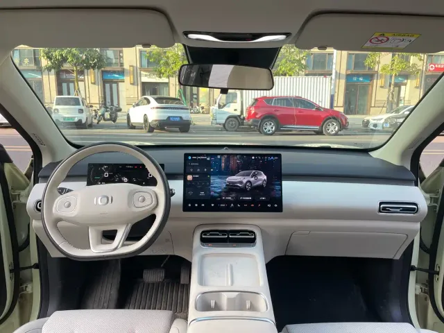 Changan Qiyuan Q05 — Фото автомобиля 8