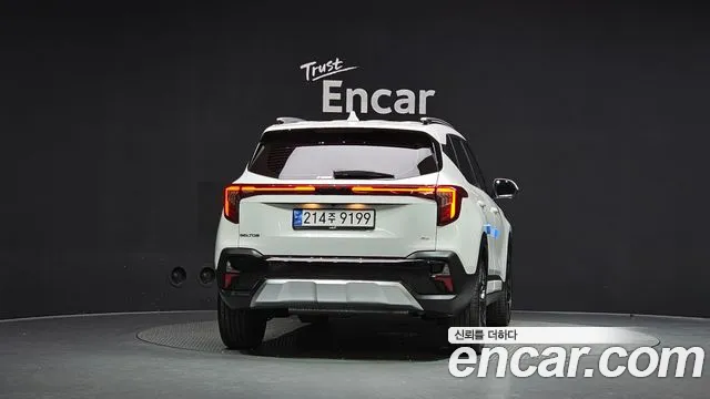 Kia Seltos — Фото автомобиля 4