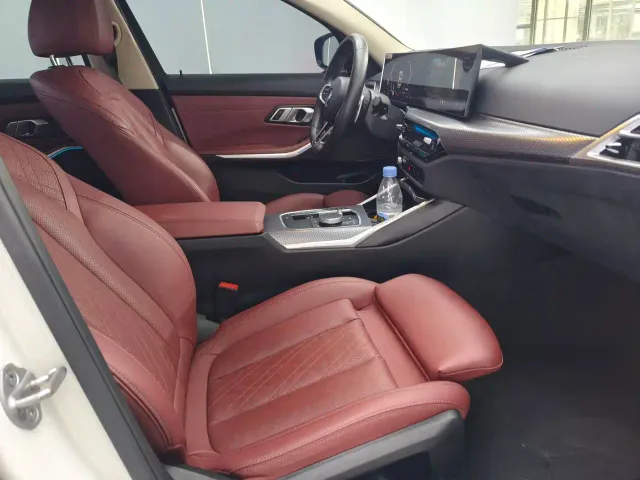 BMW 3 Series — Фото автомобиля 6