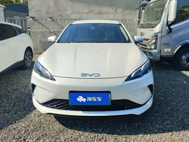BYD Seal 05 DM-i — Фото автомобиля 2
