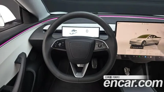 Tesla Model 3 — Фото автомобиля 13