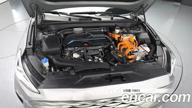 Kia K8 K8 Hybrid — Фото автомобиля 5