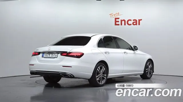 Mercedes-Benz E-Class W213 — Фото автомобиля 2