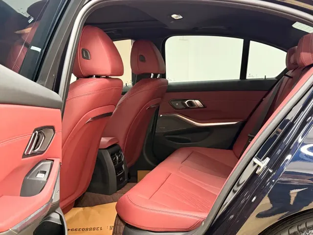 BMW 3 Series — Фото автомобиля 23
