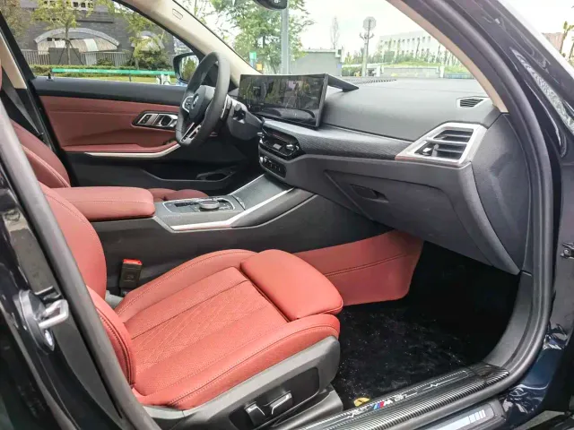 BMW 3 Series — Фото автомобиля 8