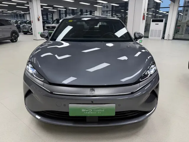 BYD Qin L 2025 Model EV 545KM Excellence Edition — Фото автомобиля 2