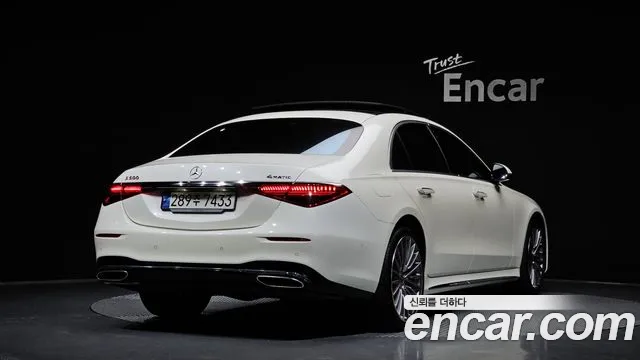 Фотография автомобиля — Mercedes-Benz S-Class W223