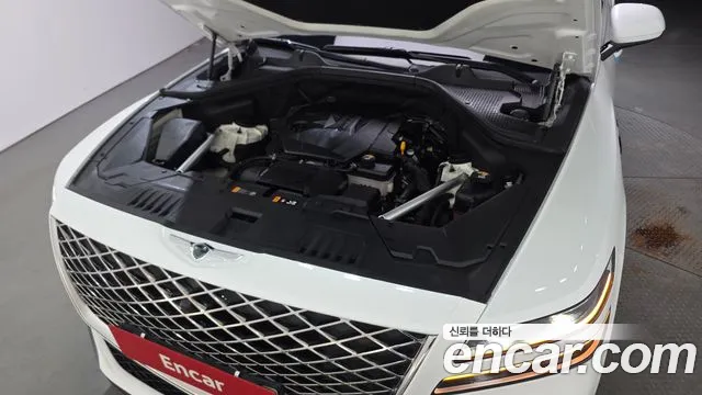 Genesis GV80 2.5T Бензин 2WD — Фото автомобиля 6