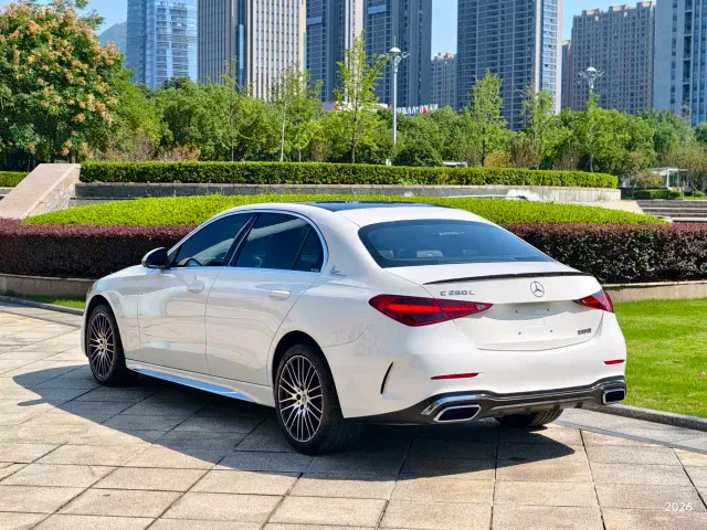 Mercedes-Benz C-Class — Фото автомобиля 17