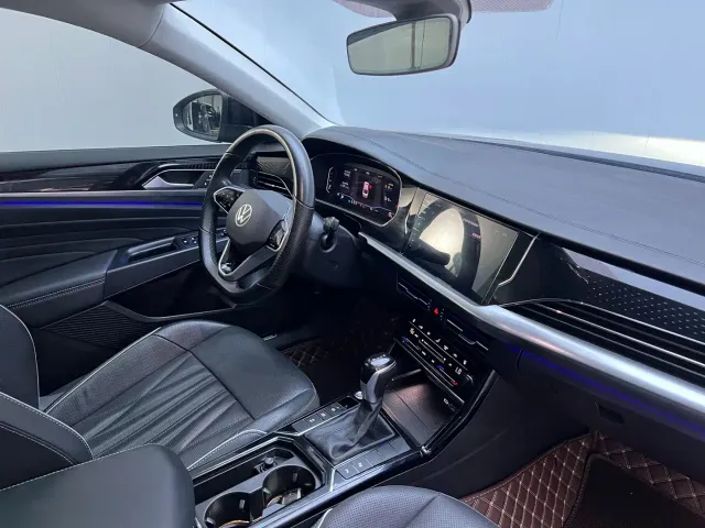 Volkswagen Passat — Фото автомобиля 9