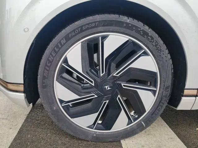 Dongfeng eπ 008 — Фото автомобиля 24
