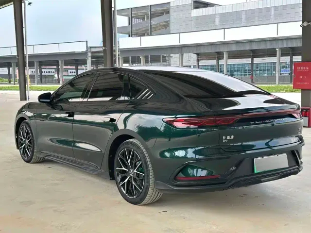 BYD Han — Фото автомобиля 5