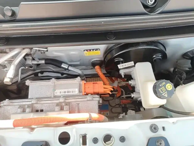 Wuling Hongguang Mini EV — Фото автомобиля 19