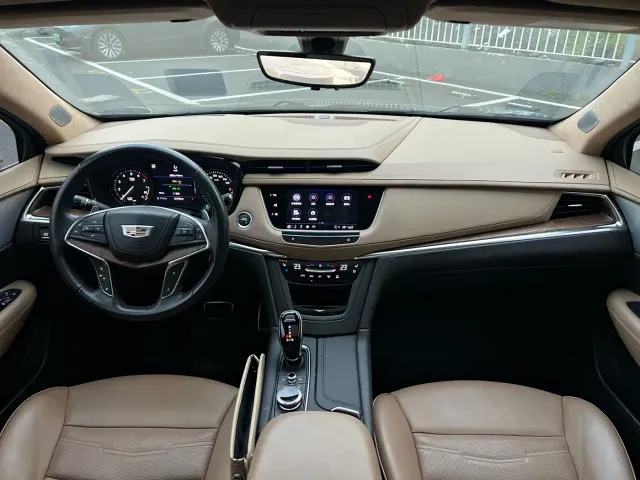 Cadillac XT5 — Фото автомобиля 9
