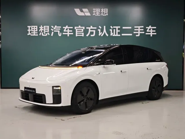 Фотография автомобиля — Li Auto i8