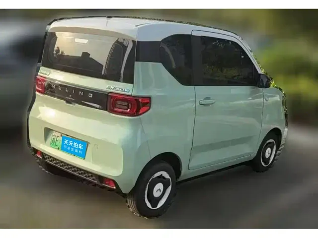 Wuling Hongguang Mini EV — Фото автомобиля 2