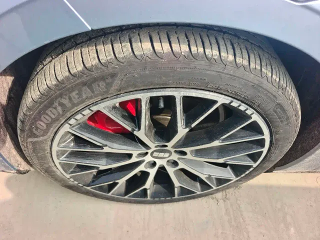 Geely Galaxy E8 — Фото автомобиля 5