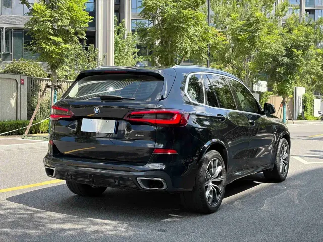 BMW X5 — Фото автомобиля 17