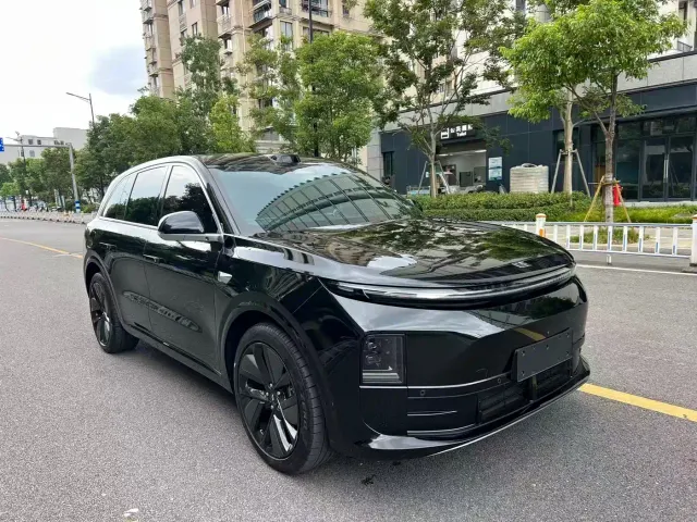 Li Auto L6 — Фото автомобиля 3