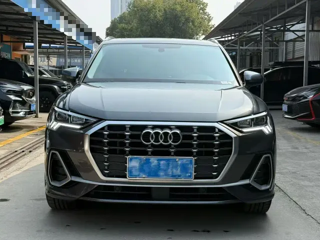 Audi Q3 — Фото автомобиля 2