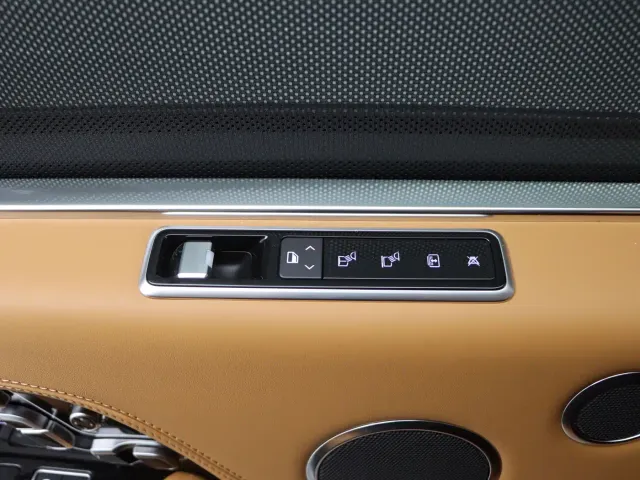 Land Rover Range Rover — Фото автомобиля 16