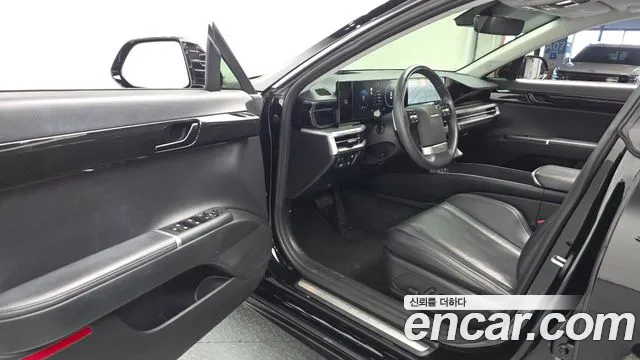 Hyundai Grandeur GN7 — Фото автомобиля 10