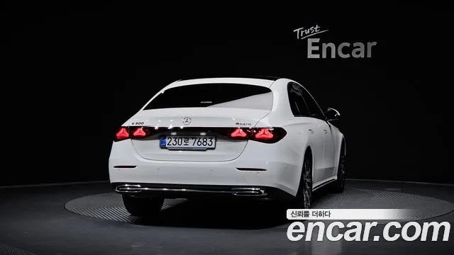 Mercedes-Benz E-Class W214 — Фото автомобиля 4