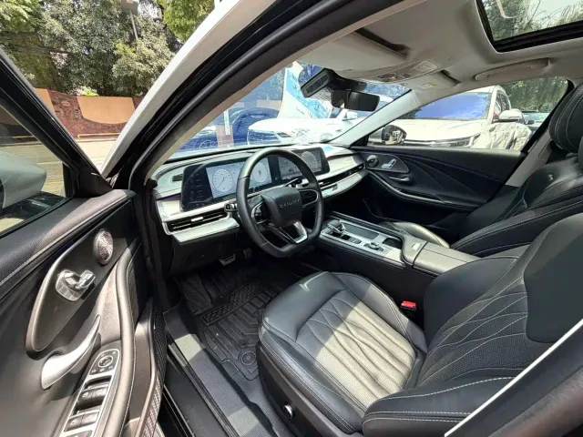 Chery Arrizo 8 — Фото автомобиля 4