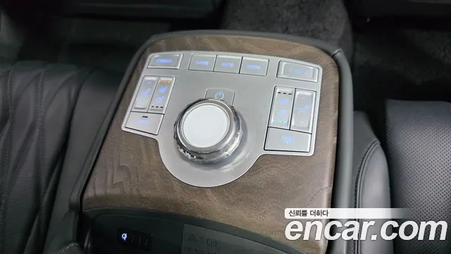 Genesis G80 Бензин 2.5 турбо AWD — Фото автомобиля 7
