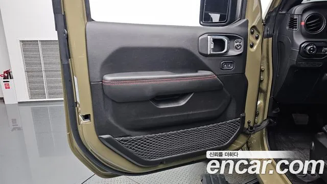Jeep Wrangler Wrangler (JL) — Фото автомобиля 20