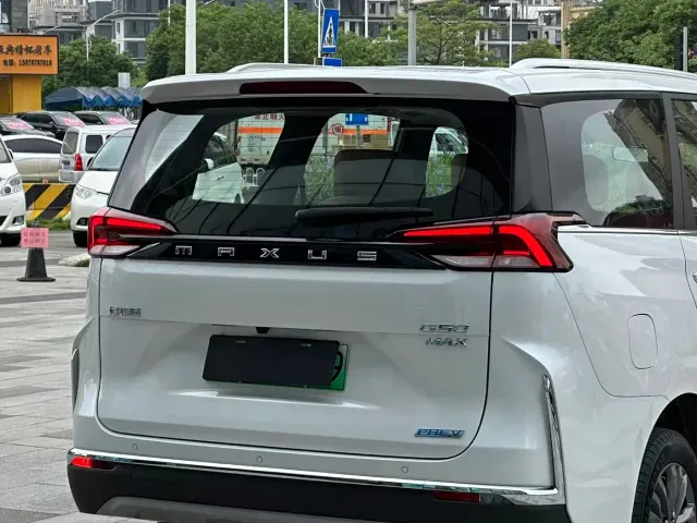 Maxus G50 PHEV — Фото автомобиля 8
