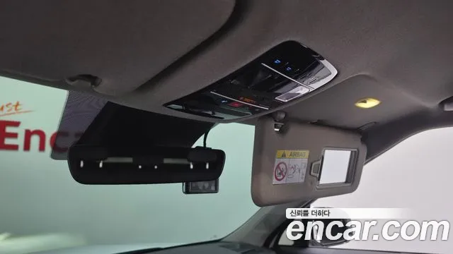 Hyundai Santafe Santa Fe (MX5) Бензин 2.5T 2WD — Фото автомобиля 22