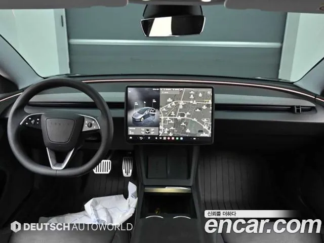 Tesla Model 3 — Фото автомобиля 7