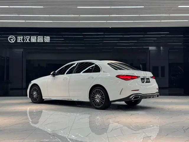 Mercedes-Benz C-Class — Фото автомобиля 5