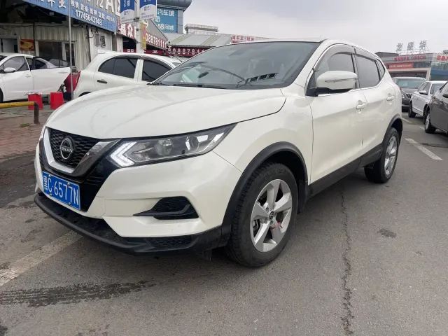 Nissan Qashqai — Фото автомобиля 3