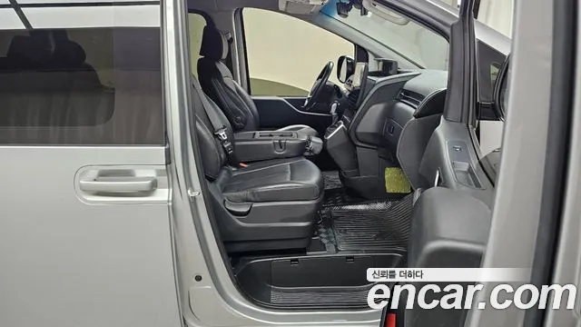 Hyundai Staria Staria Tourer 9 мест — Фото автомобиля 11