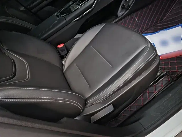 Haval H6 — Фото автомобиля 24