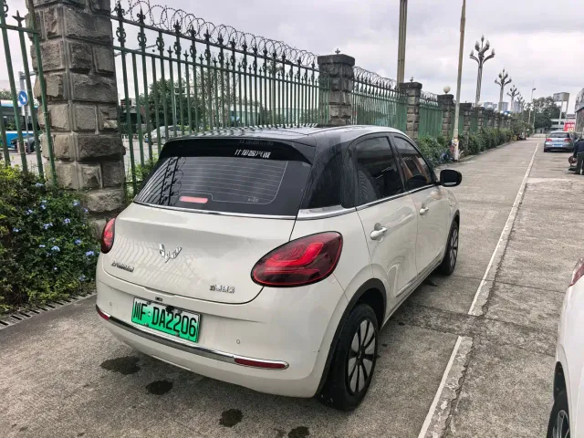 Wuling Bingo — Фото автомобиля 4