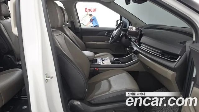 Kia Carnival 4th Gen — Фото автомобиля 16