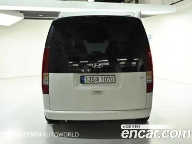 Hyundai Staria Staria 2WD автодом — Фото автомобиля 4