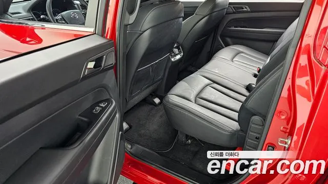 KG_Mobility_Ssangyong Rexton Новый Rexton Sport Khan Дизель 2.2 4WD — Фото автомобиля 12