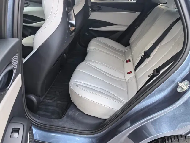 BYD Seal 06 — Фото автомобиля 11
