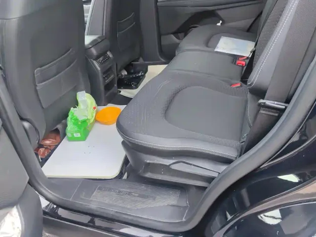 Ford Edge — Фото автомобиля 11