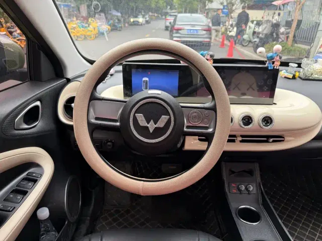 Wuling Bingo — Фото автомобиля 14