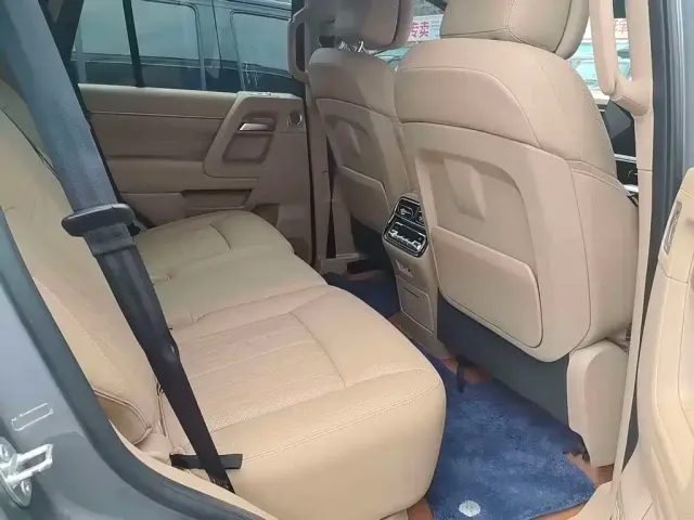 BAIC BJ60 Thunder — Фото автомобиля 15